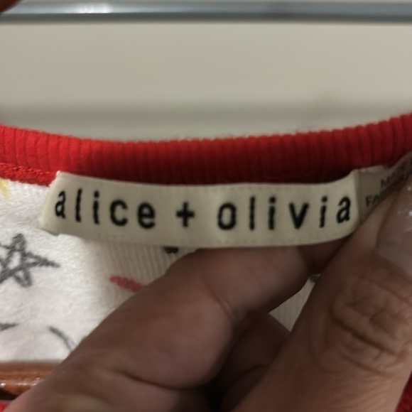 Latest Alice+Olivia colorful star tee - Picture 2 of 3